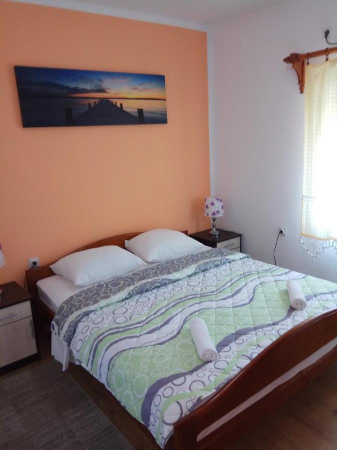 Apartments Papan Petrovac 외부 사진