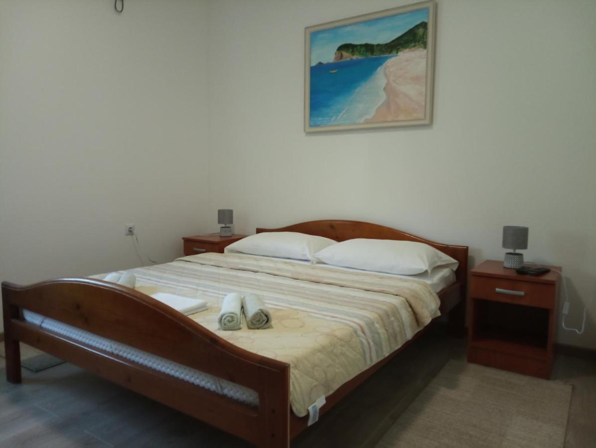 Apartments Papan Petrovac 외부 사진