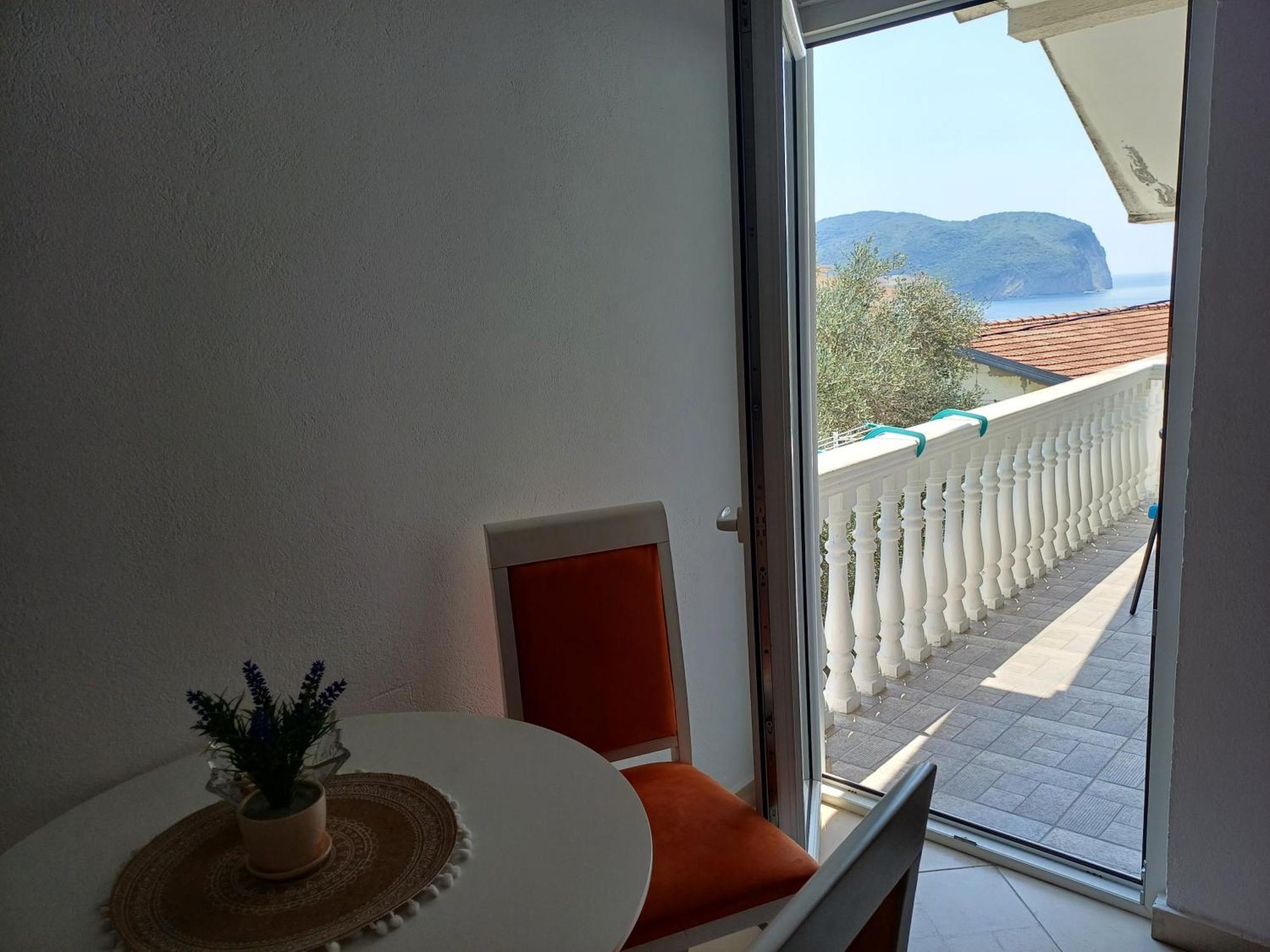 Apartments Papan Petrovac 외부 사진